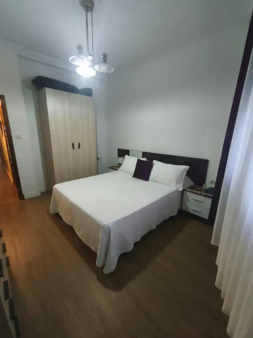 Bedroom of Flat for sale in Couto