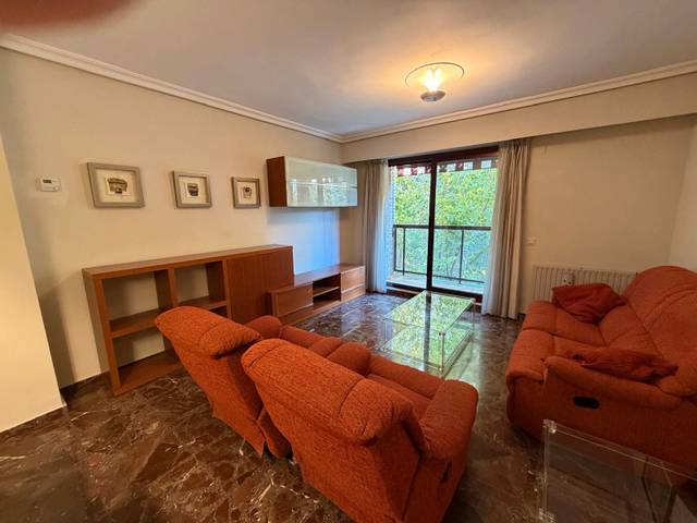 Piso en Alquiler en Carrer de Carlos Dinnbier en Barrio de Campanar