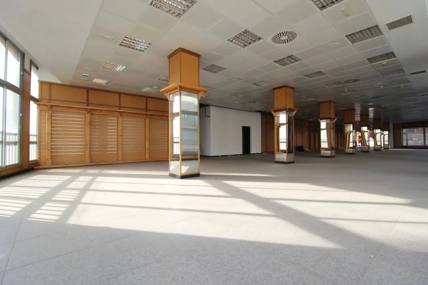 Commercial properties for rent in Calle Bruno Pérez Medina, 1, Arucas Casco