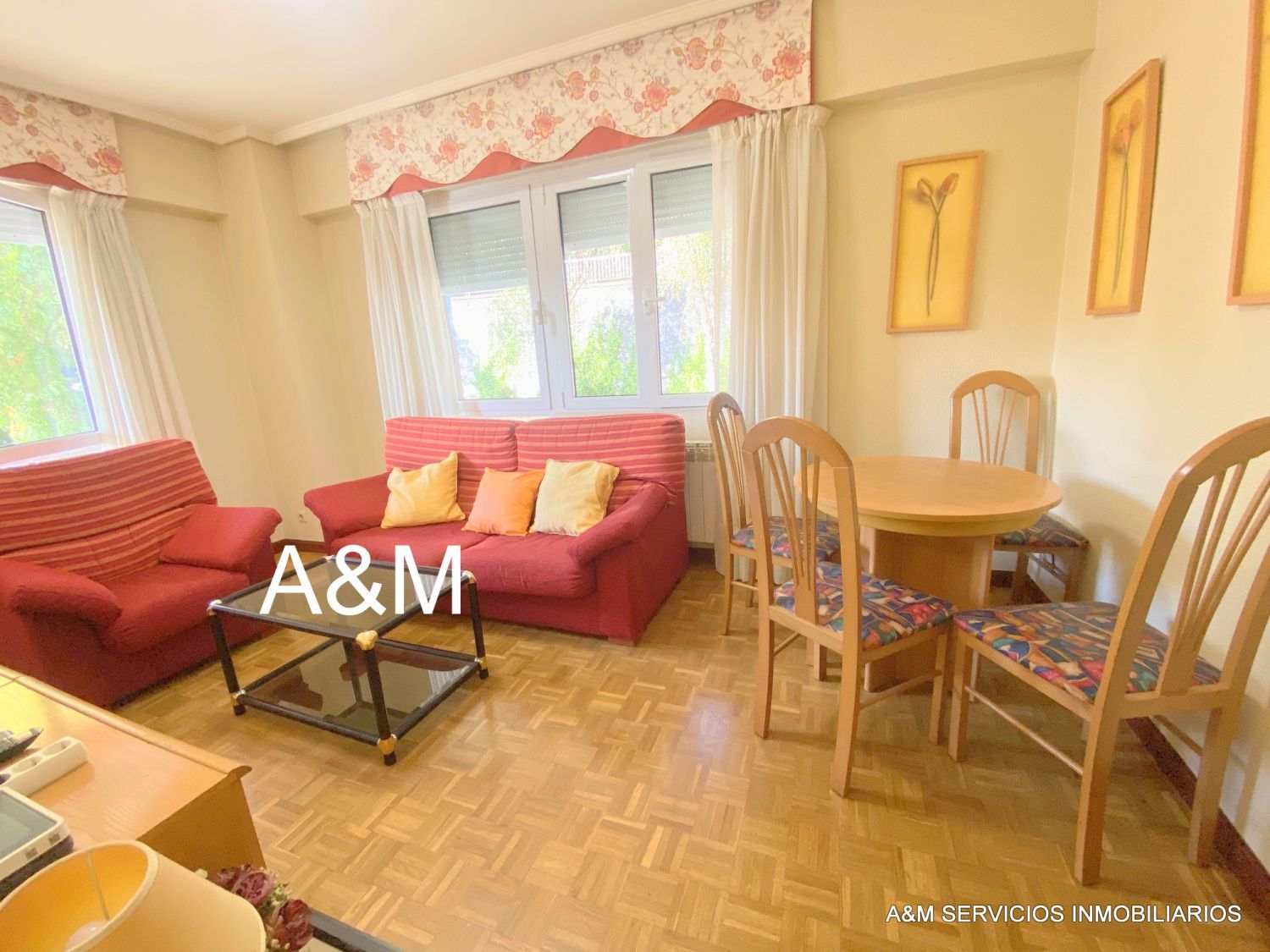 Exterior view of Flat to rent in Vitoria - Gasteiz  with Heating, Parquet flooring and Furnished