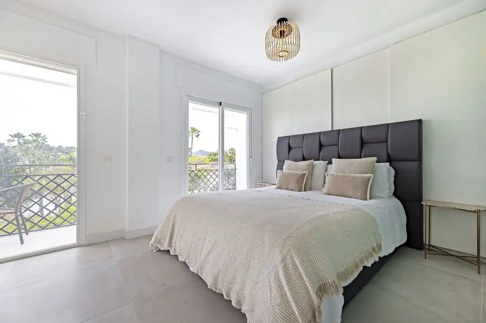 Maison mitoyenne avec piscine à vendre à Urbanizacion Nva Andalucia Aloha 10C, imagen 12