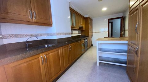 Foto 5 de Piso en venta en Rúa Valdoncel, 9, Betanzos, A Coruña