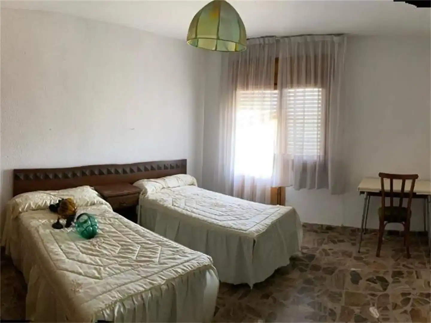Habitación de Casa adosada en venta en El Frasno con Jardín privado y Balcón