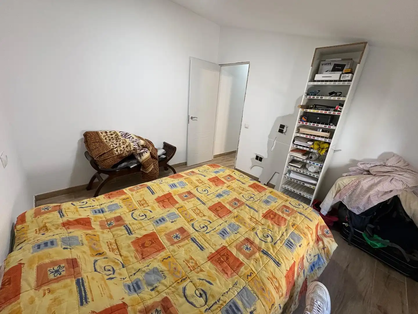 Schlafzimmer von Einfamilien-Reihenhaus zum Verkauf in Alpicat mit Klimaanlage, Heizung und Privatgarten