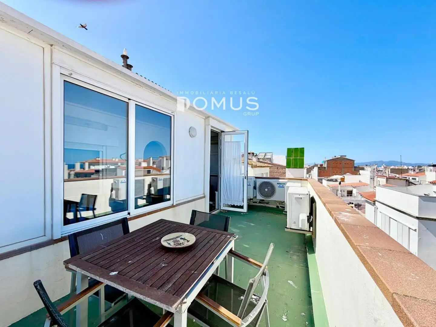 Terrasse von Maisonette zur Miete in L'Escala mit Klimaanlage, Heizung und Terrasse