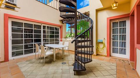 Foto 2 de Àtic en venda a Bruselas, 18, Playa del Duque, Adeje