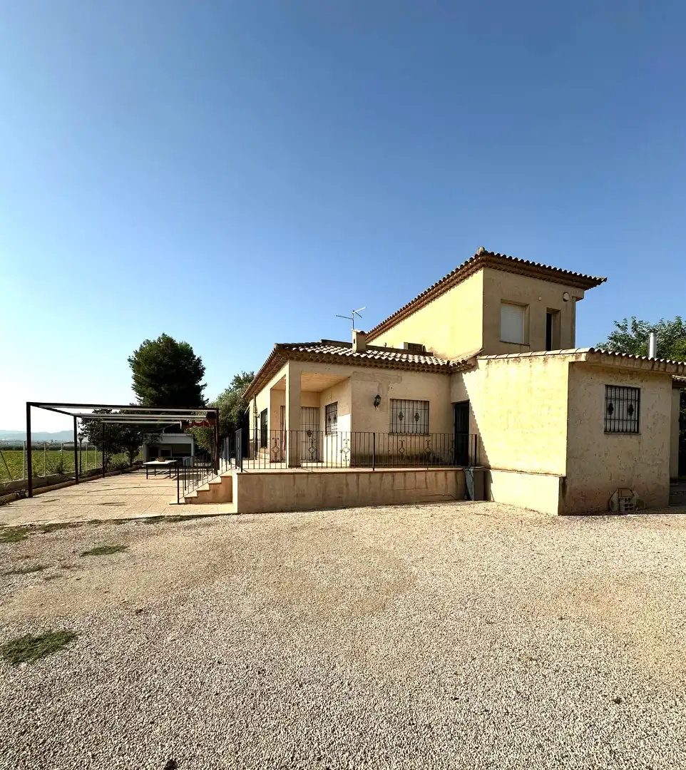 Maison rustique avec terrasse à vendre à Pedanías Centro