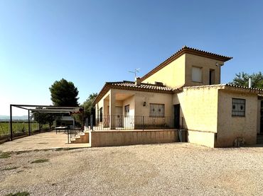 Country house with balcony for sale in Pedanías Centro
