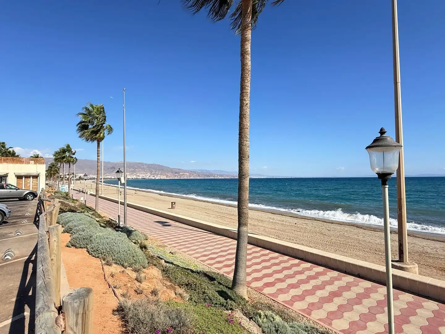 Exterior view of Flat for sale in Roquetas de Mar  with Air Conditioner, Terrace and Furnished