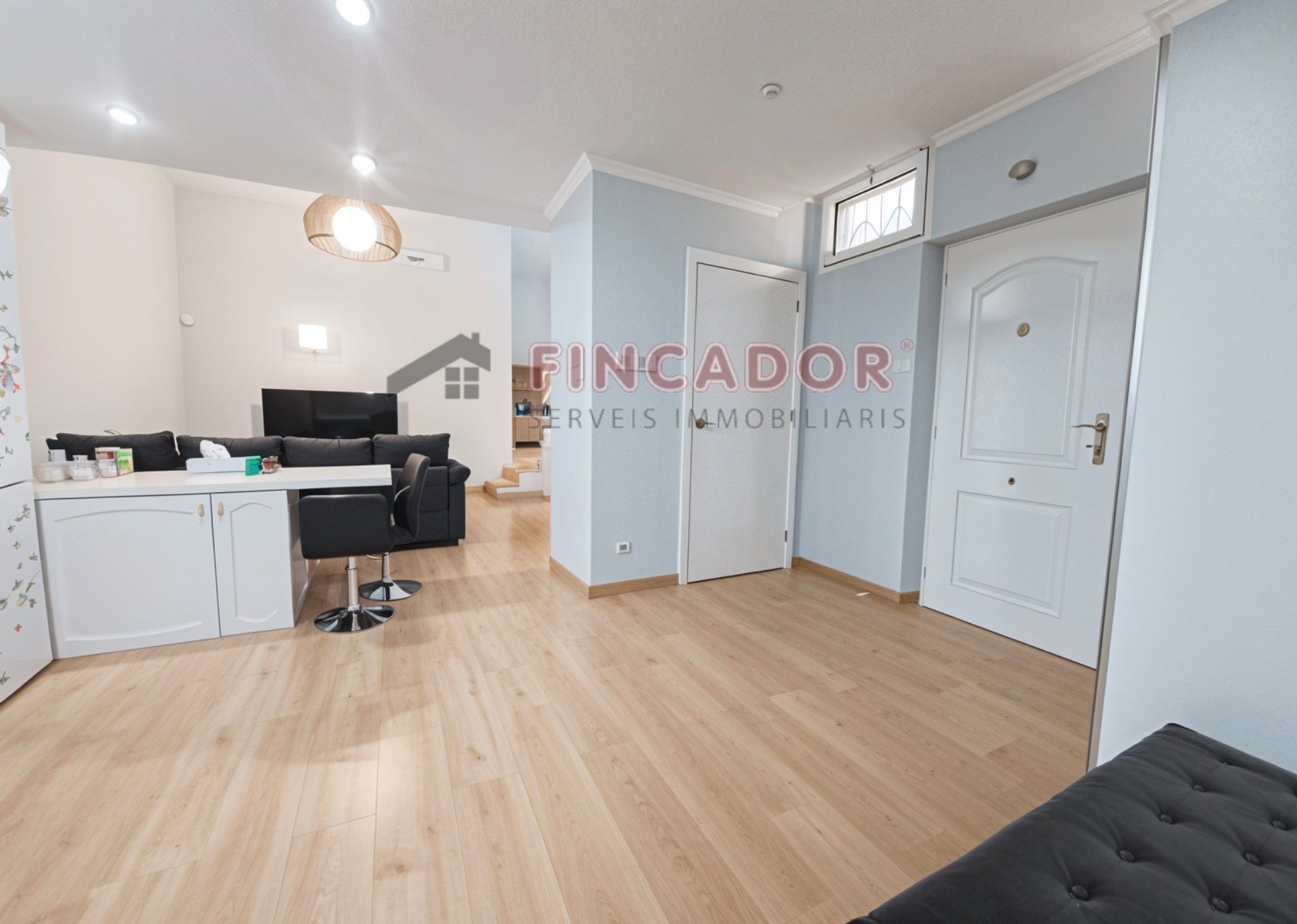 Sala d'estar de Pis en venda en  Barcelona Capital amb Aire condicionat, Calefacció i Parquet