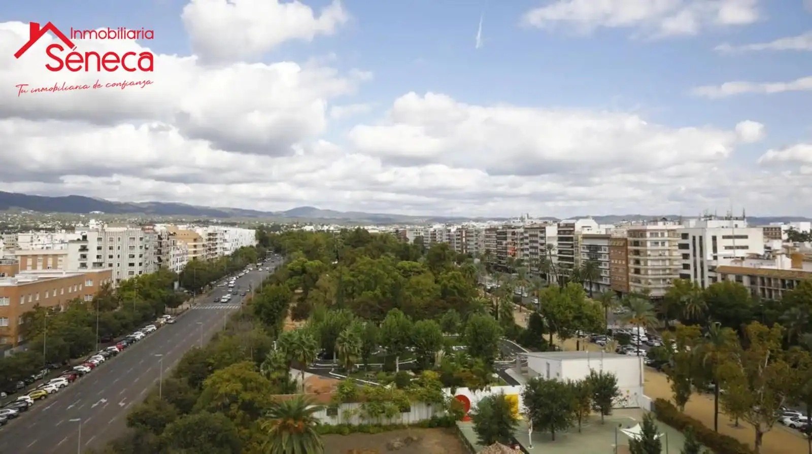 Attic for rent in PASEO DE LA VICTORIA, Zona Centro