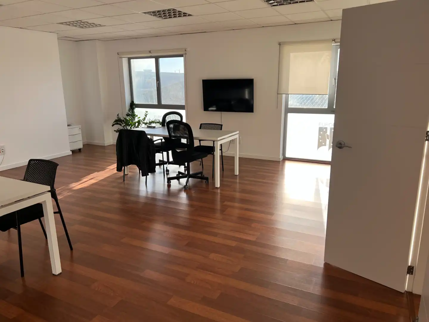 Wohnzimmer von Büro zum Verkauf in  Palma de Mallorca mit Klimaanlage, Heizung und Internet