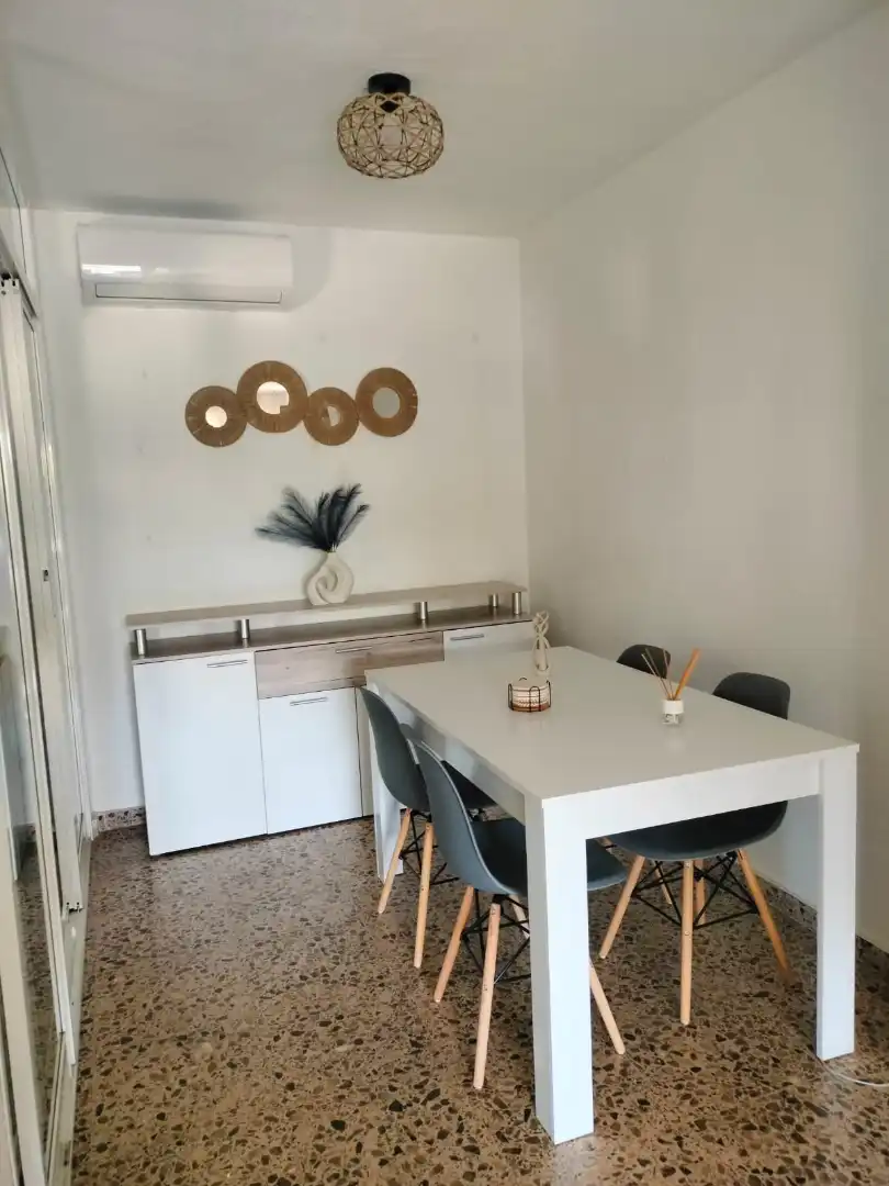 Menjador de Apartament de lloguer en Alicante / Alacant amb Aire condicionat, Calefacció i Terrassa