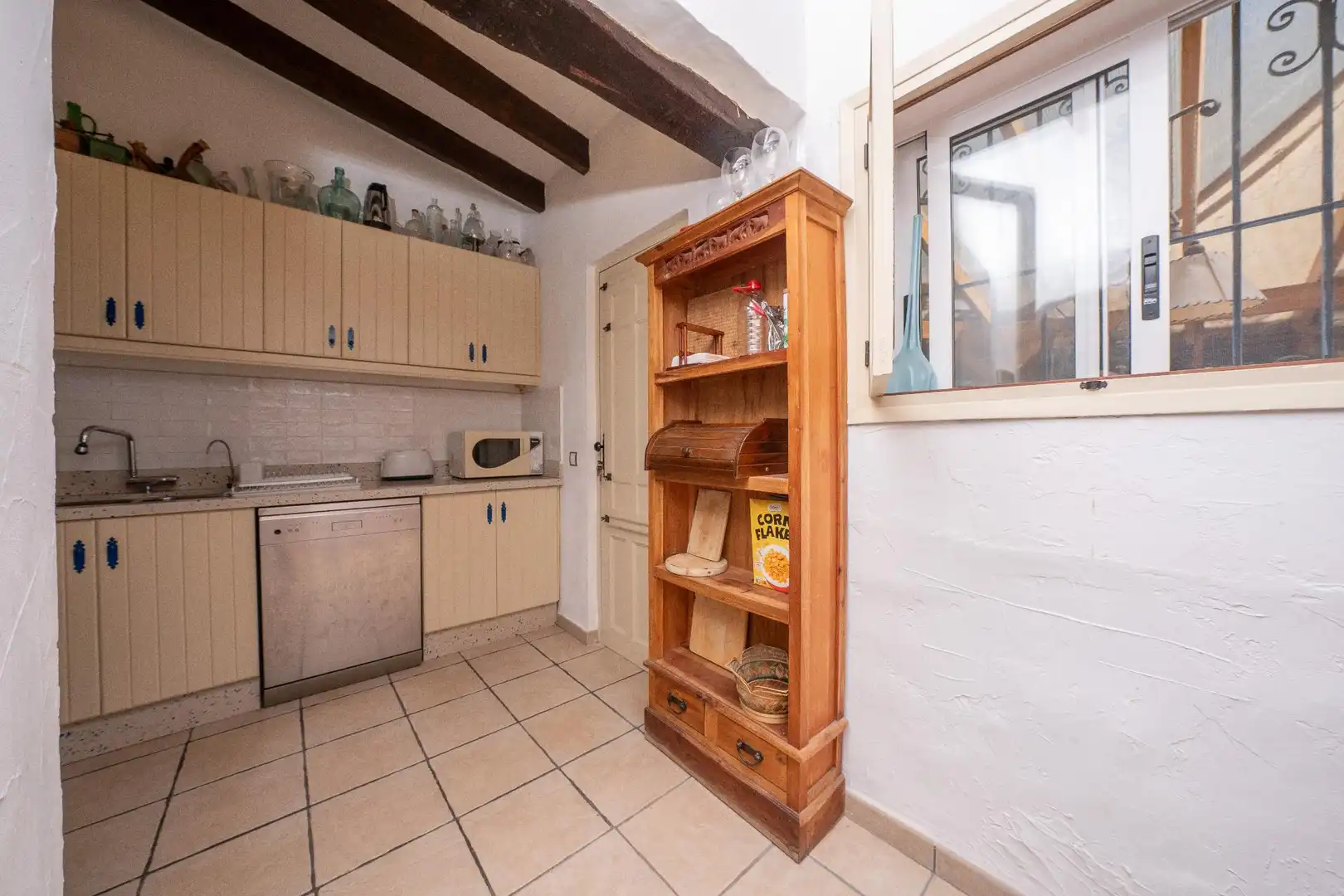 Cocina de Casa o chalet en venta en El Campello con Aire acondicionado, Calefacción y Jardín privado