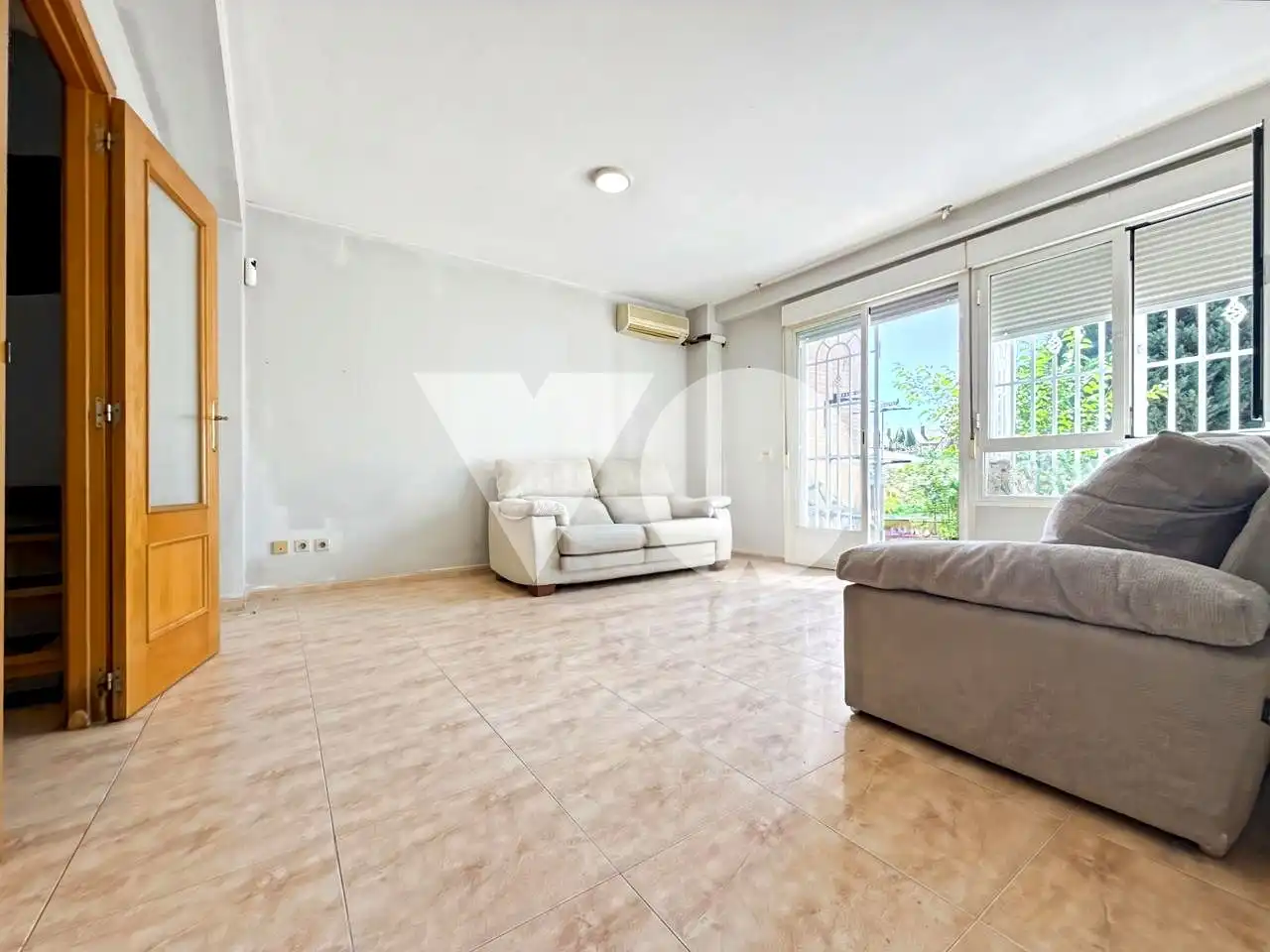 Sala de estar de Casa adosada en venta en Arganda del Rey con Aire acondicionado, Calefacción y Terraza