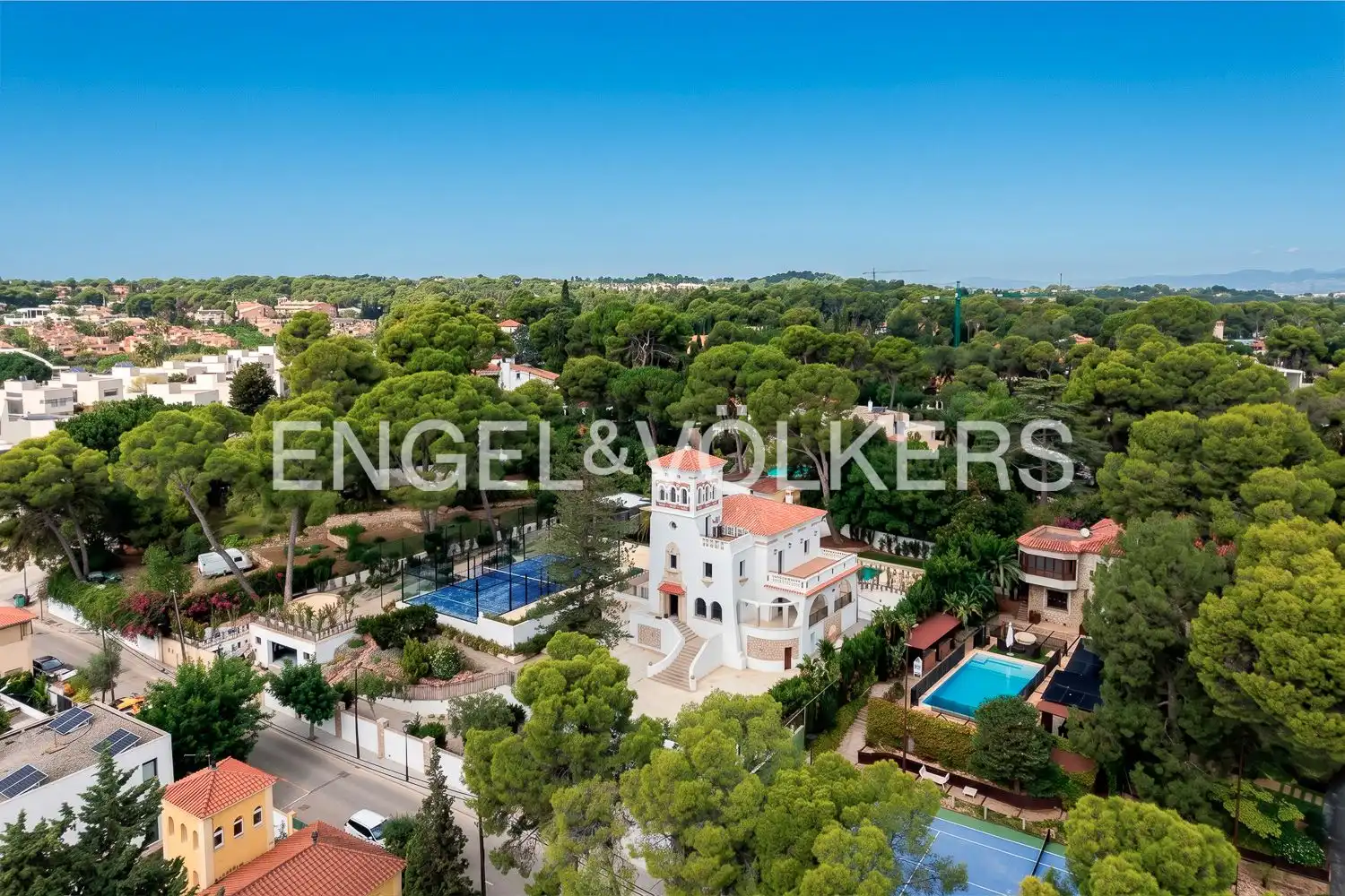 Exterior view of Houses for rent in Campolivar