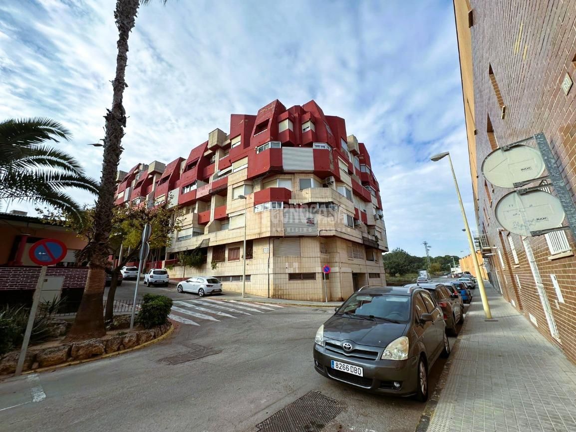 Vista exterior de Pis en venda en Manises amb Traster