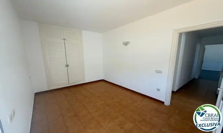 Bedroom of Attic for sale in Roses  with Terrace