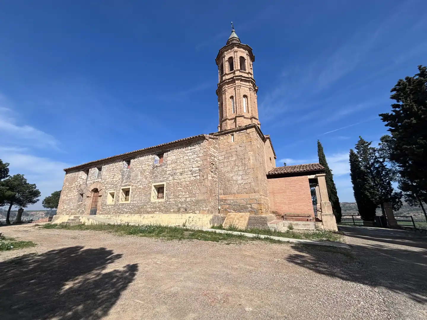 Vista exterior de Casa o chalet en venta en Escatrón con Terraza, Trastero y Amueblado