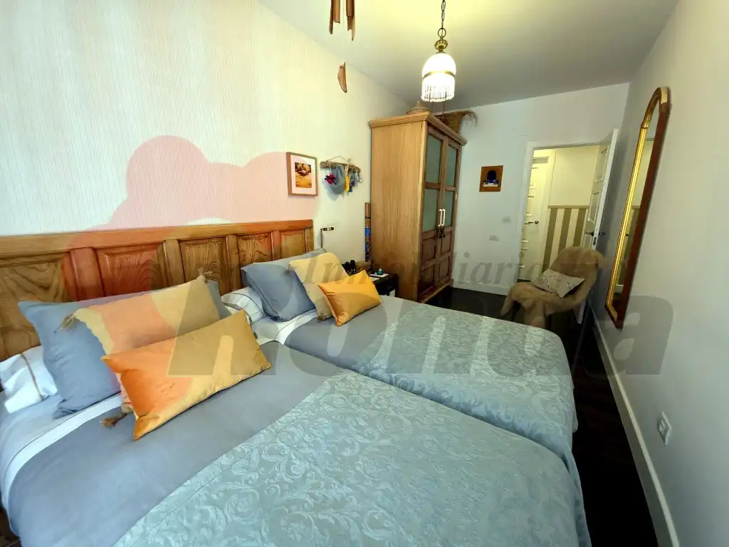 Habitación de Piso en venta en Lugo con Amueblado