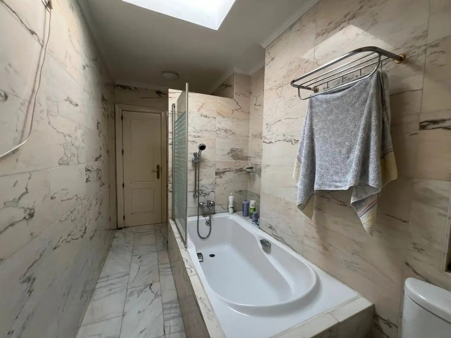 Baño de Casa o chalet en venta en Vélez-Málaga con Aire acondicionado, Jardín privado y Piscina