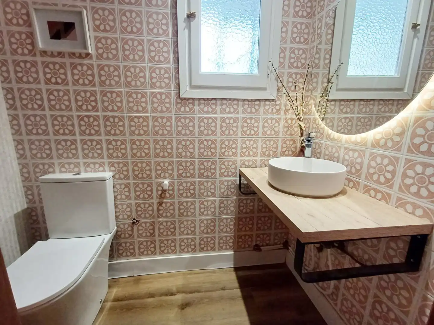 Bathroom of Apartments for rent in Picanya  with Furnished