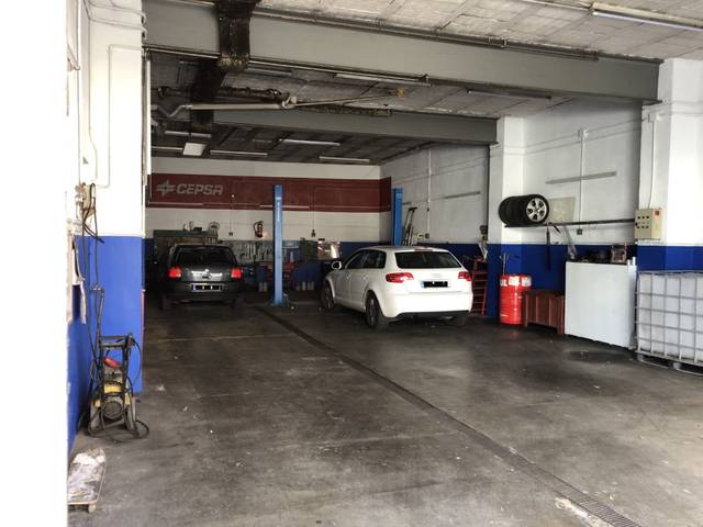 Local comercial en Alquiler en Carrer de la Torre de Taialà en Taialà - Germans Sabat