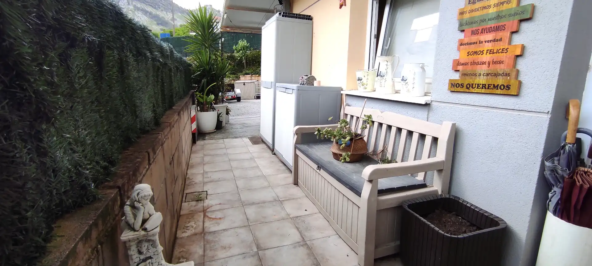 Terrassa de Casa adosada en venda en Castro-Urdiales amb Calefacció, Jardí privat i Terrassa