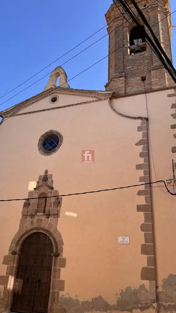 Vista exterior de Casa o xalet en venda en El Molar (Tarragona) amb Calefacció, Traster i Balcó