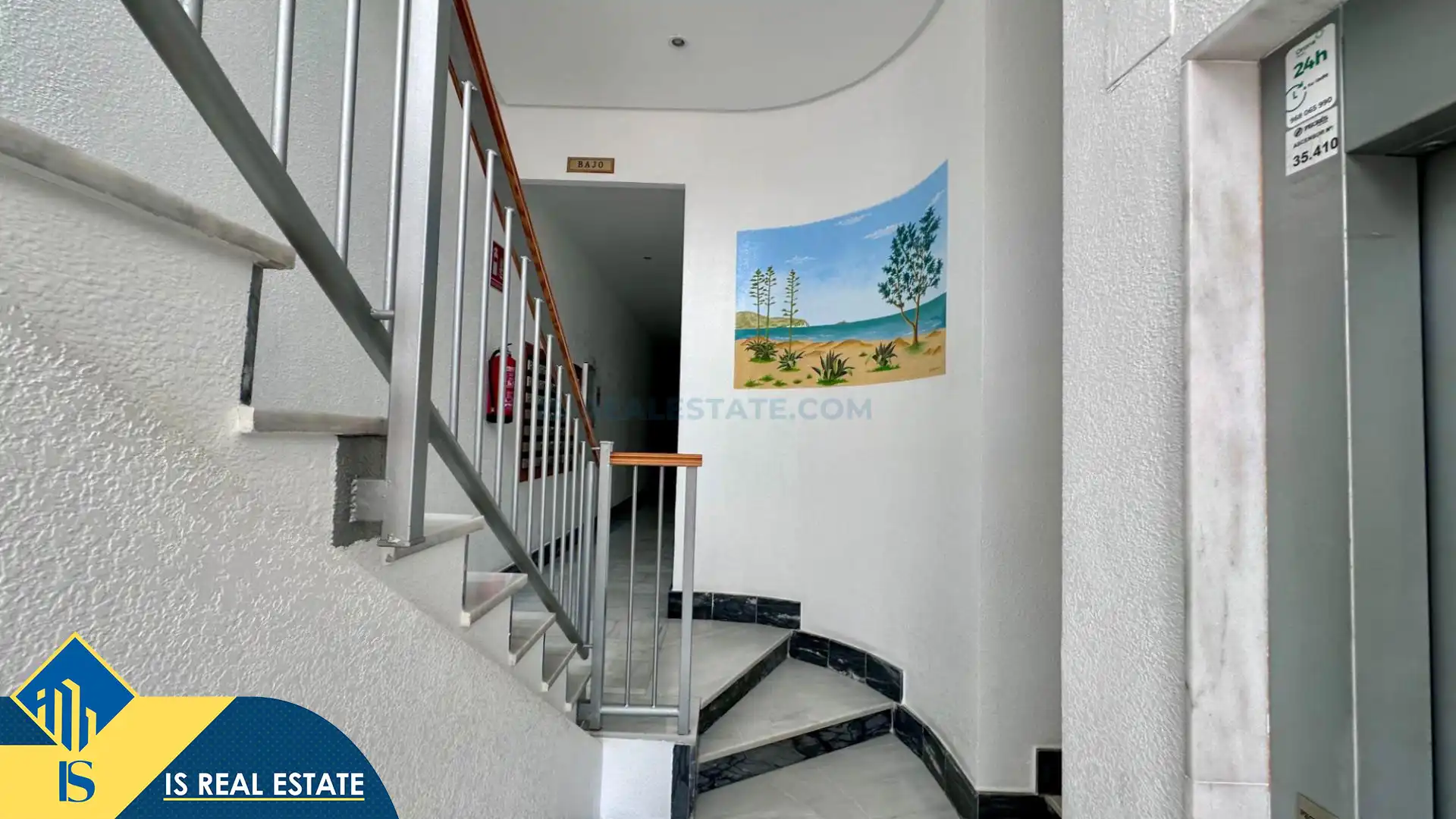 Apartment with lift for sale in Guardamar Playa, imagen 2