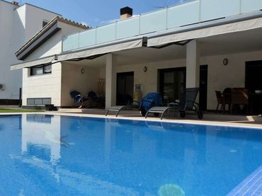 Casa con piscina in vendita a Santa Margarita