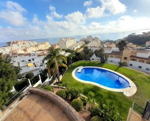 Piscina de Pis de lloguer en Benalmádena amb Aire condicionat, Terrassa i Moblat