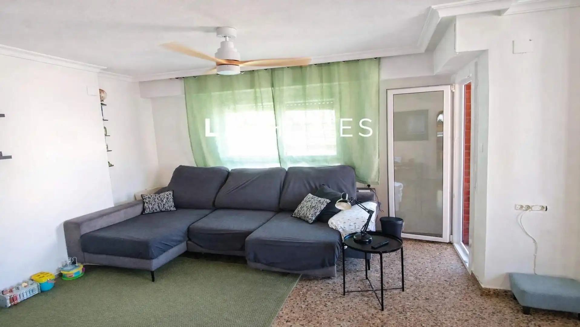 Living room of Flat for sale in Alcoy / Alcoi  with Air Conditioner, Terrace and Storage room