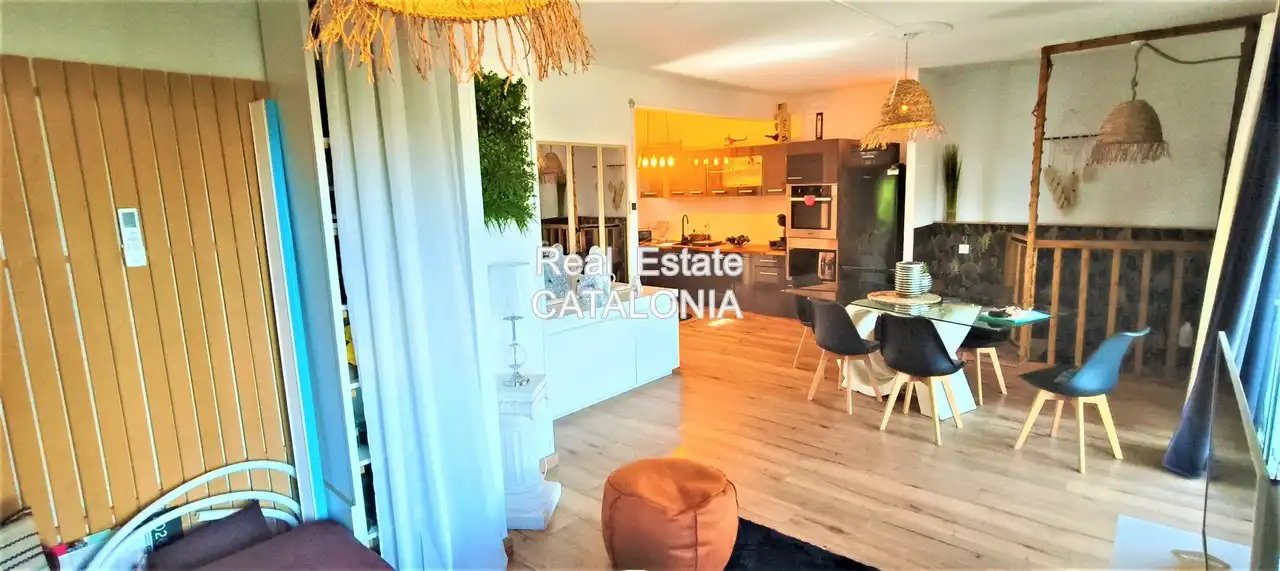 Vista exterior de Casa o xalet en venda en Lloret de Mar amb Aire condicionat, Calefacció i Jardí privat