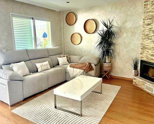 Living room of House or chalet for sale in La Nucia  with Air Conditioner, Heating and Private garden