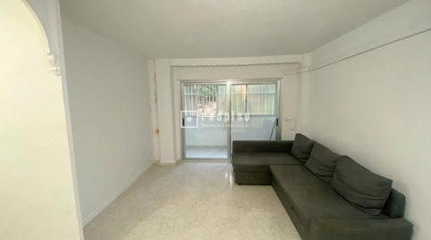Foto 2 de Piso de alquiler en Francisco Correa, Barrio de Ciudad Jardín, Málaga