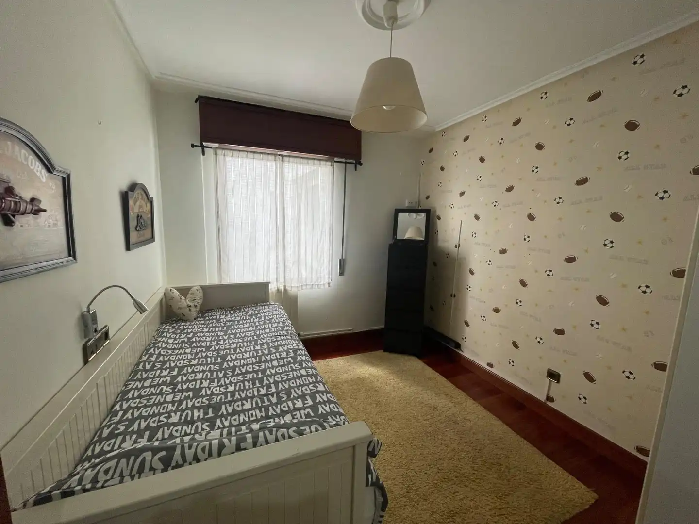 Bedroom of Flat for sale in Bilbao   with Heating, Terrace and Furnished