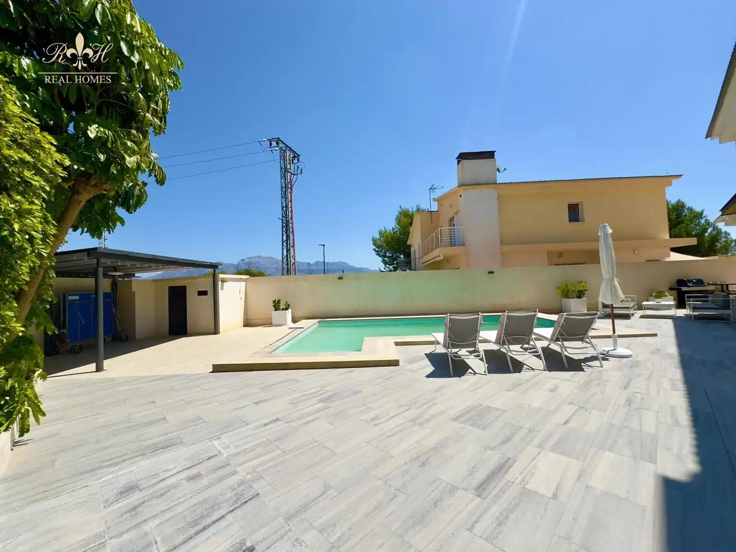Piscina de Casa adosada en venda en L'Alfàs del Pi amb Aire condicionat, Terrassa i Piscina