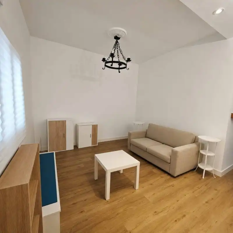 Sala de estar de Casa o chalet en venta en El Espinar con Calefacción y Jardín privado
