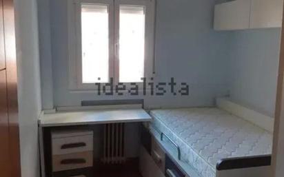 Bedroom of Flat for sale in Salamanca Capital  with Air Conditioner and Balcony