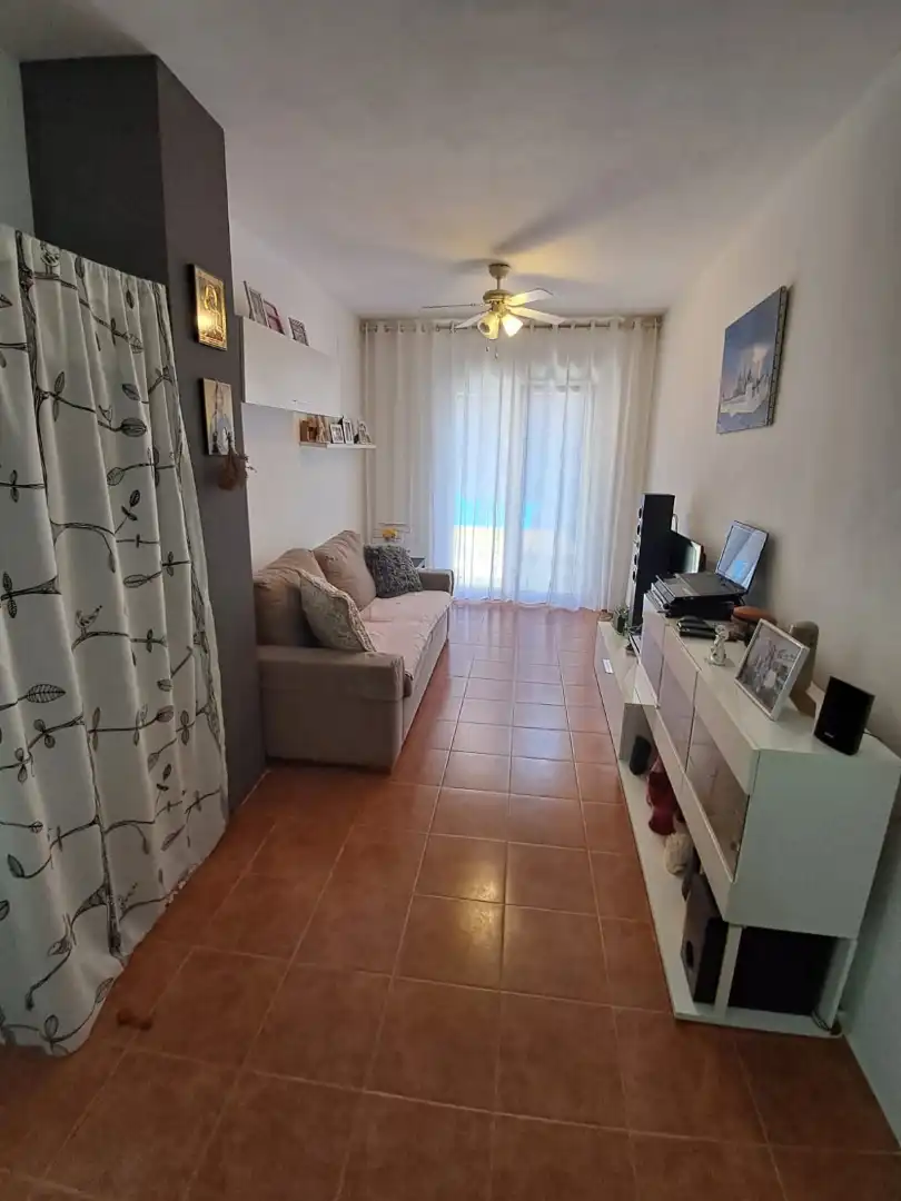 Sala d'estar de Planta baixa en venda en Cazalegas amb Aire condicionat