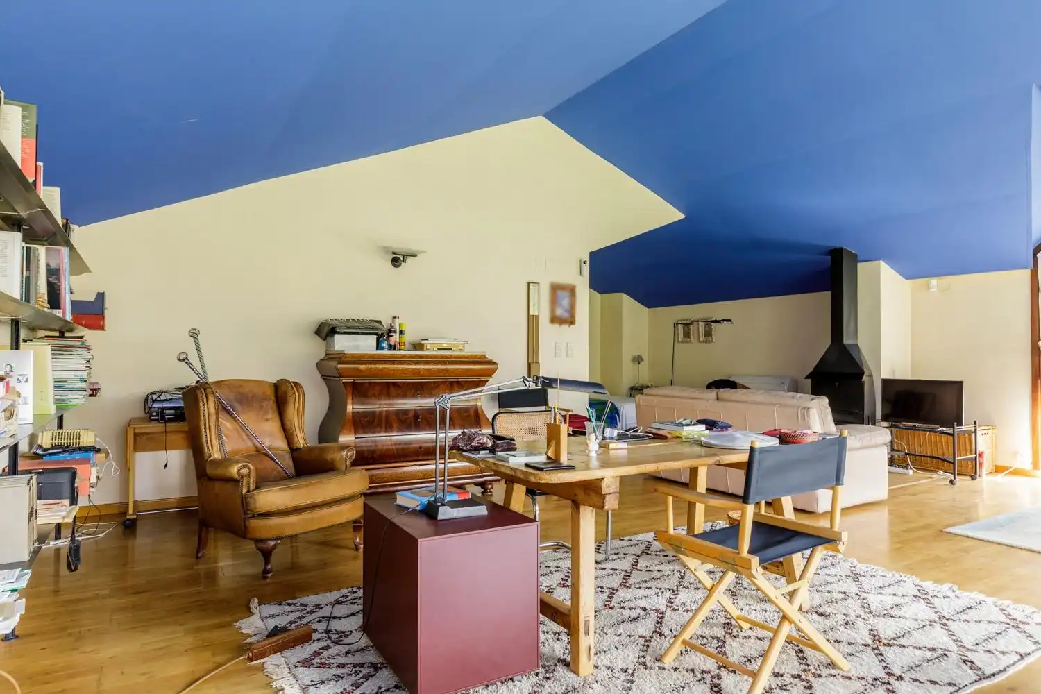 Sala d'estar de Casa o xalet en venda en Zaragoza amb Aire condicionat, Calefacció i Jardí privat