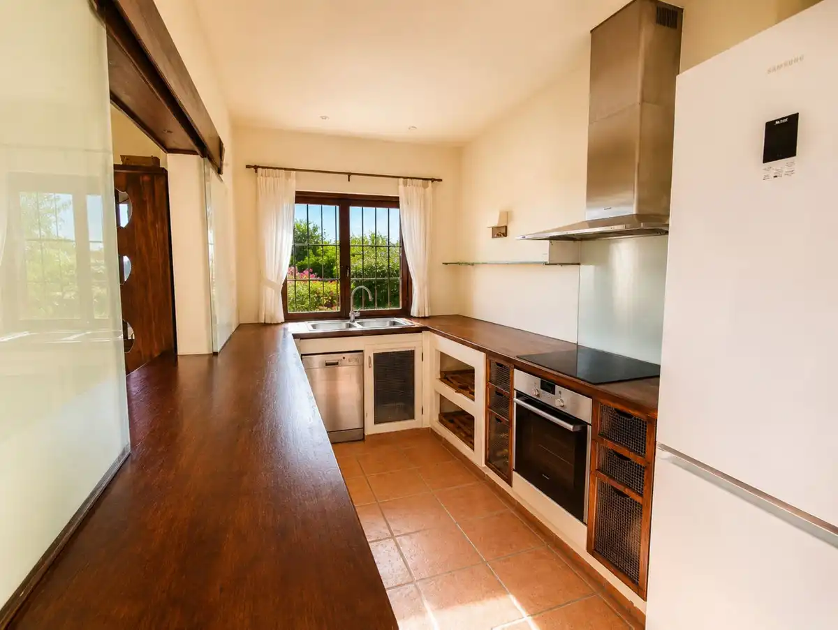 Kitchen of Residential for sale in Estepona