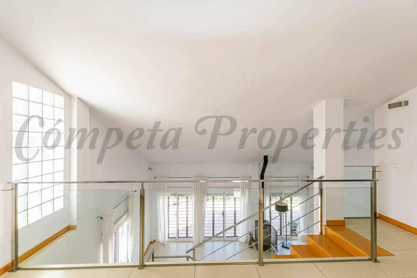 Casa amb piscina en venda a Sayalonga, imagen 16