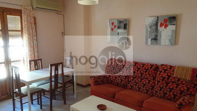 Living room of Flat to rent in  Sevilla Capital  with Air Conditioner and Furnished