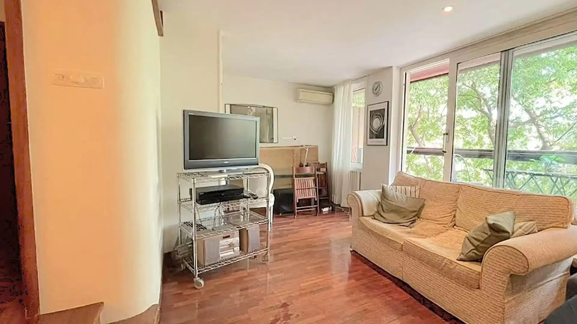 Sala de estar de Piso en venta en  Barcelona Capital con Aire acondicionado, Calefacción y Terraza