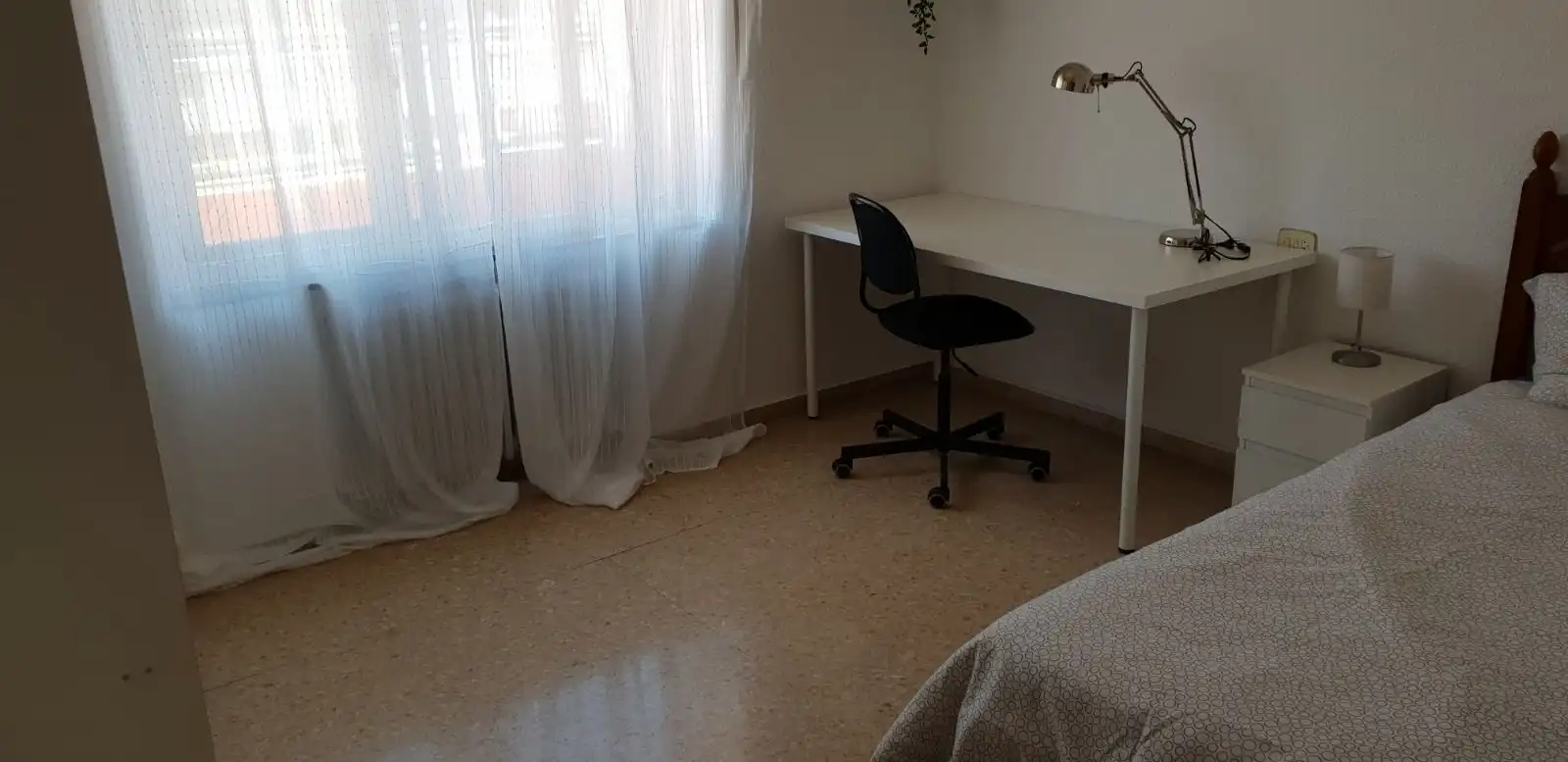 Bedroom of Attic for rent in Salamanca  with Heating, Terrace and Furnished