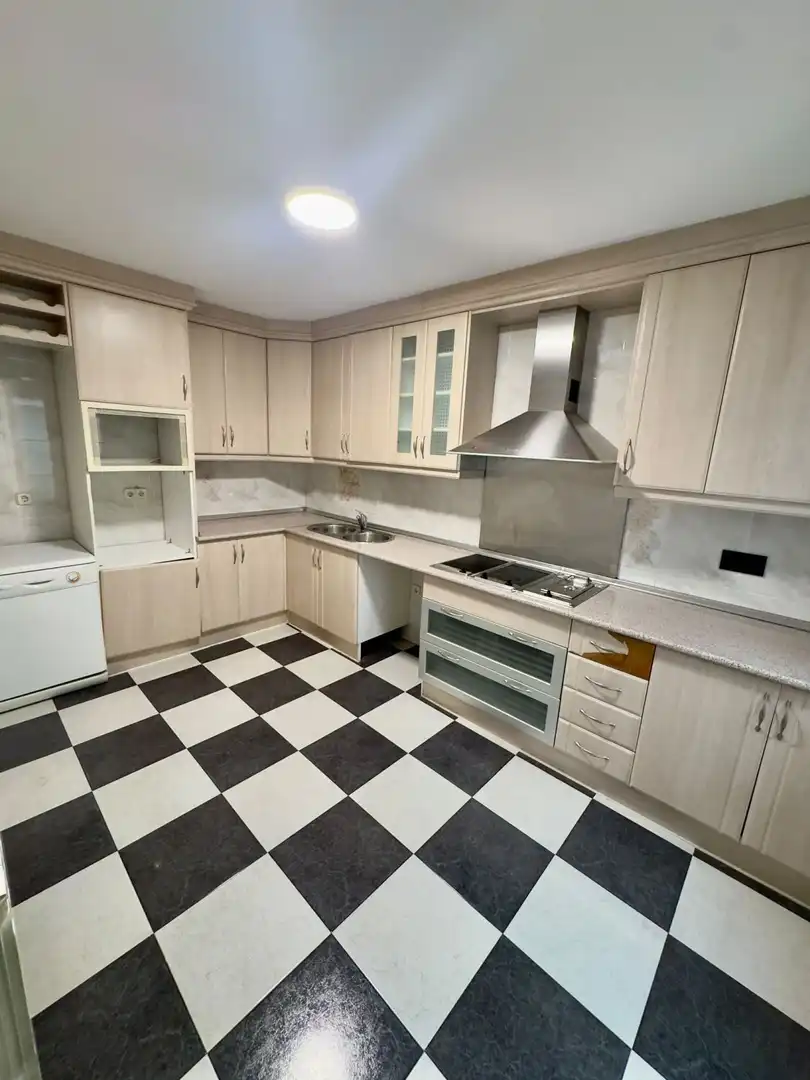 Casa amb terrassa en venda a Valdepeñas, imagen 6