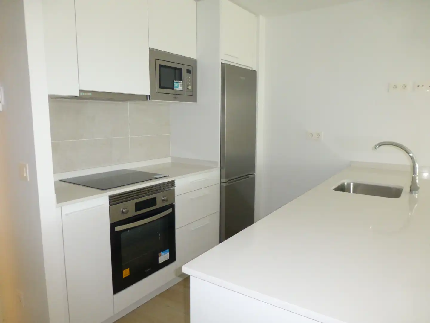 Cocina de Planta baja en venta en Chipiona con Aire acondicionado, Calefacción y Jardín privado
