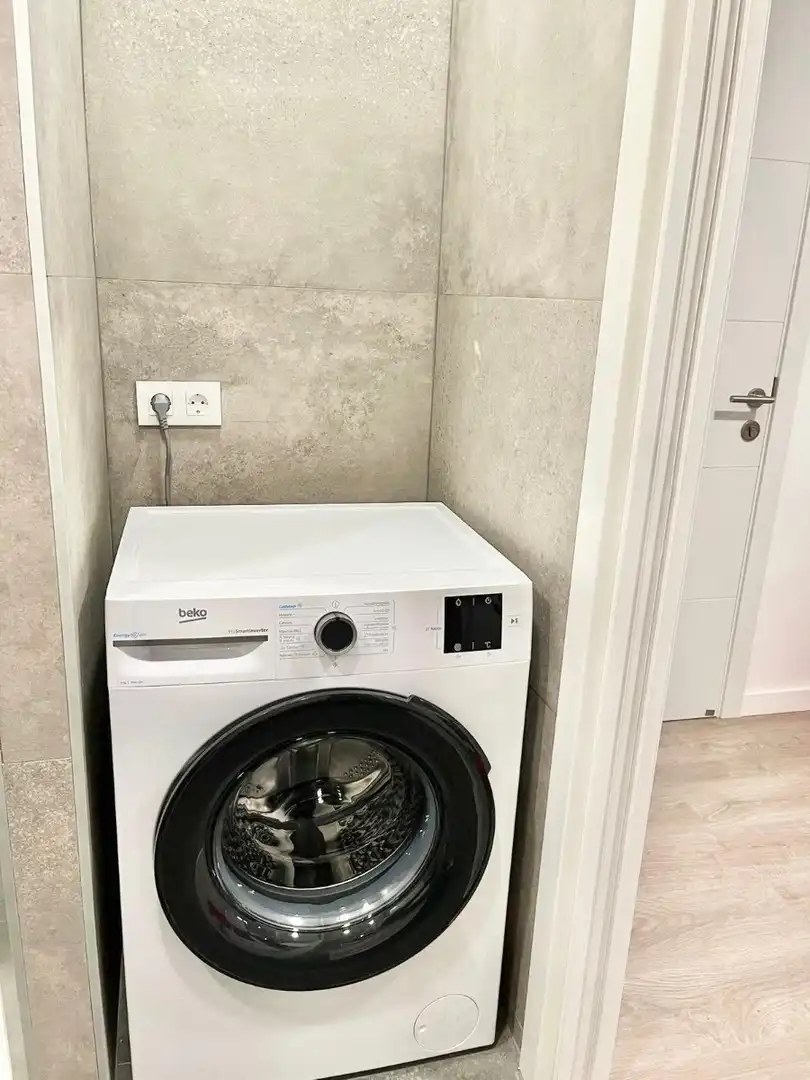 Bany de Apartament de lloguer en El Campello amb Aire condicionat, Moblat i Rentadora